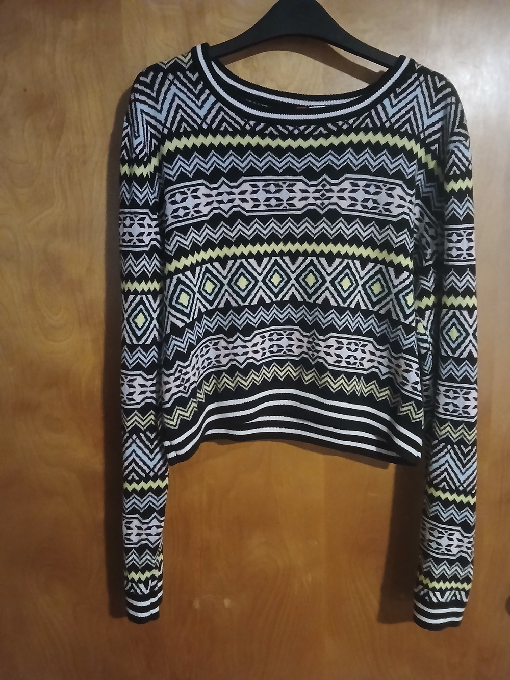 Divided Geometric Knit Cropped Sweater in Black, White & Yellow